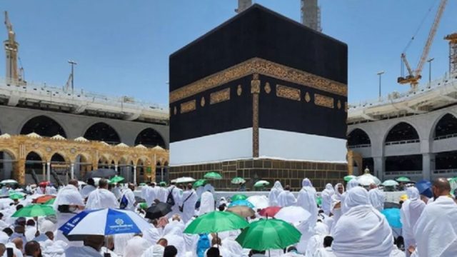 মক্কায় যে অপরাধে গ্রেপ্তার ১০ প্রবাসী