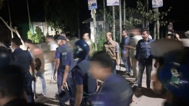 নোয়াখালীতে ছাত্রলীগের মিছিলের জবাবদিহি চাইতে গিয়ে হামলার শিকার ছাত্রদল-যুবদল, আহত ৬