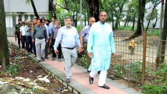 সিলেট ওসমানী হাসপাতাল পরিদর্শনে সিসিক প্রশাসক