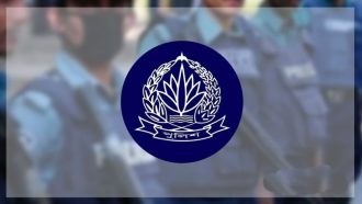 ১২ পুলিশ কর্মকর্তাকে একযোগে বদলি