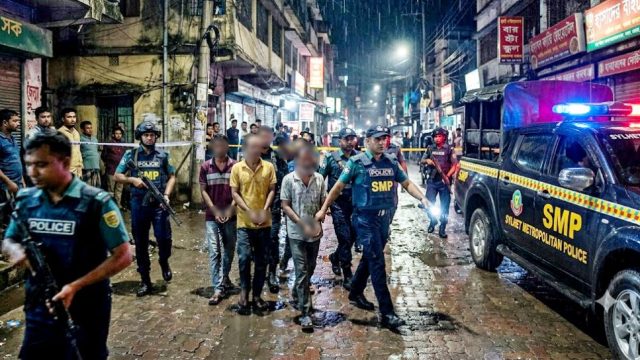 সিলেটে পুলিশের ‘যুদ্ধ’ ঘোষণা, যে অভিযানে মিলছে স্বস্তি