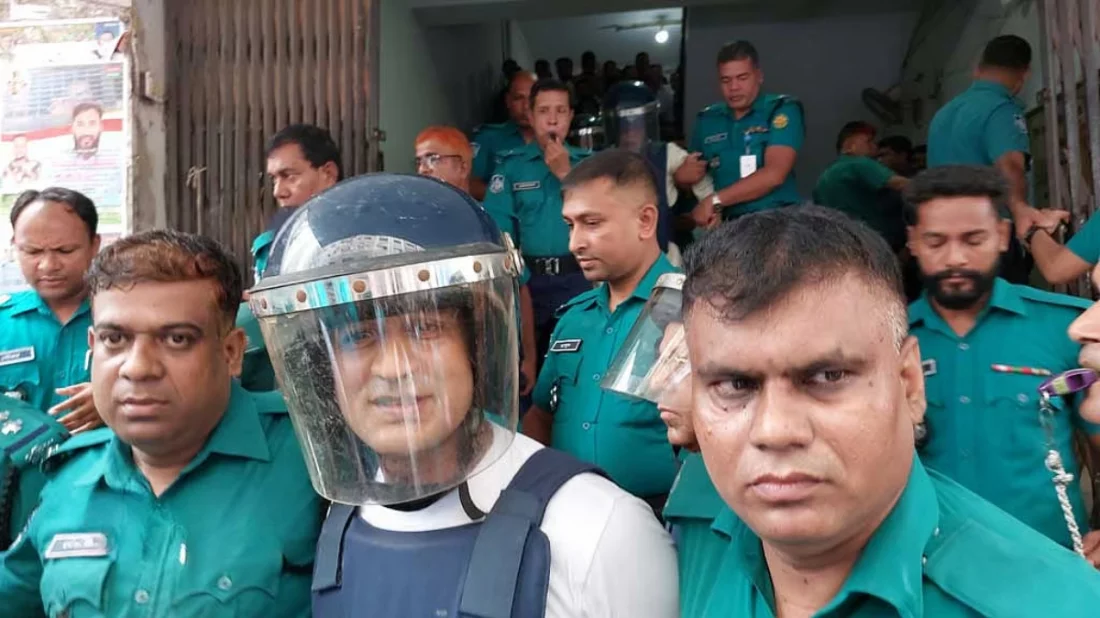 চুনারুঘাটের হত্যাচেষ্টা মামলায় ব্যারিস্টার সুমনের জামিন