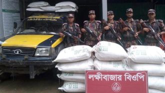সিলেট সীমান্তে জিরা, চা পাতাসহ কোটি টাকার চোরাই পণ্য জব্দ