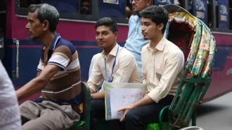 এইচএসসি ও সমমানের পরীক্ষা শুরু, কেন্দ্রে কেন্দ্রে কড়া নজরদারি