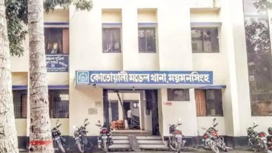 এইচএসসি পরীক্ষার ৪ ঘণ্টা আগে ছাদ থেকে পড়ে পরীক্ষার্থীর মৃত্যু