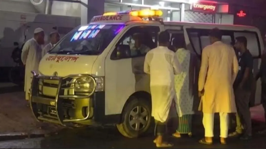 দাফনের ১২ ঘণ্টা পর ‘মা বেঁচে আছে’ ভেবে লাশ তুললেন সন্তানরা