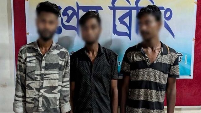 সিলেটের করিম উল্লাহর সামনে থেকে আ ট ক- ৩