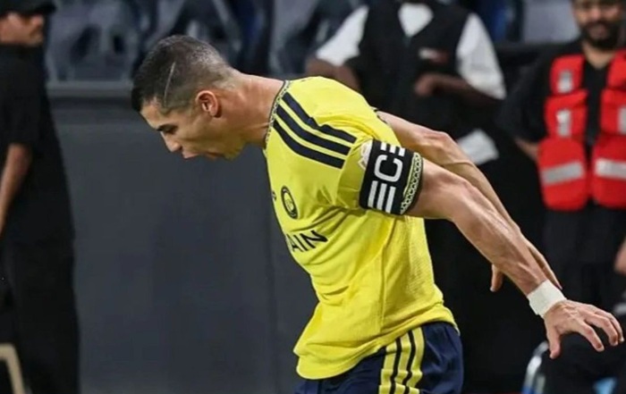 যখনই বিতর্ক, তখনই জবাব: ক্লাবে ফিরেই রোনালদোর গোল