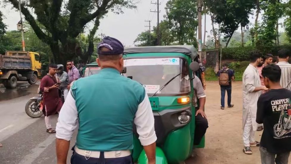 সিলেটে ২৪ ঘণ্টায় গ্রেপ্তার ২৬, উদ্ধার ৮১৮ পিস ট্যাপেন্টাডল