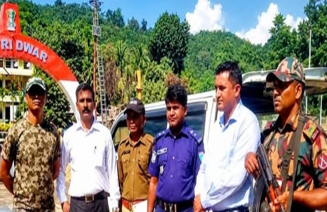 ঢাকায় মৃত ভারতীয় নাগরিকের মরদেহ তামাবিল সীমান্ত দিয়ে হস্তান্তর